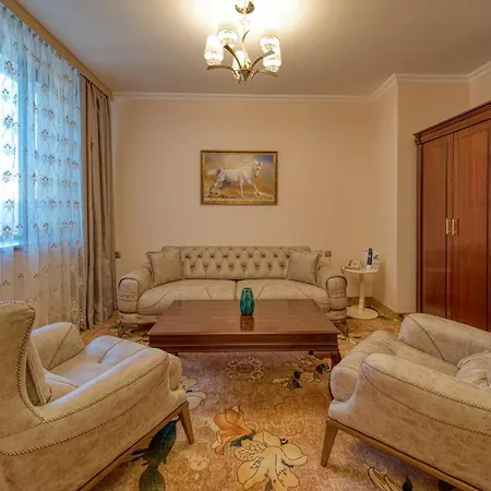 Szálloda Konstantina Palace 5*