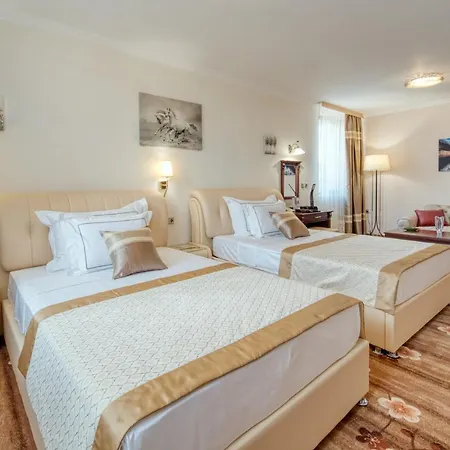 Konstantina Palace 5*
